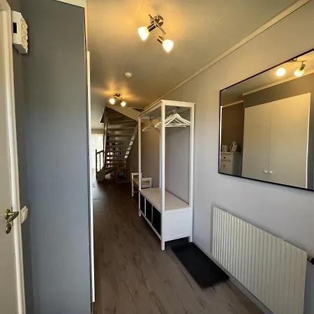 Ariosa - 4 Personen, Terrasse, Sauna, Garten Born