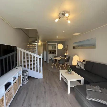 Ariosa - 4 Personen, Terrasse, Sauna, Garten