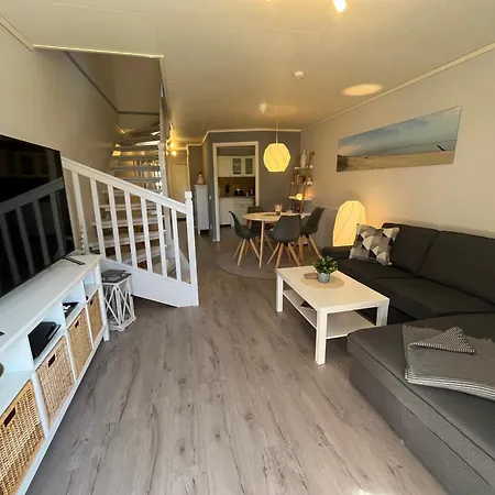 Ariosa - 4 Personen, Terrasse, Sauna, Garten Apartmán