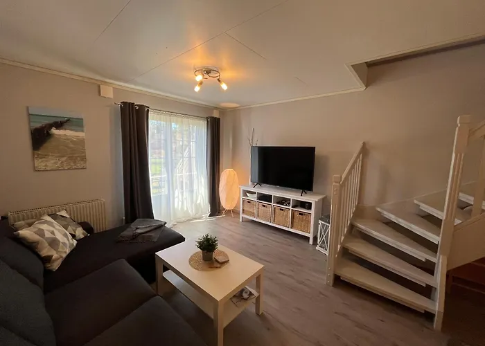 Ariosa - 4 Personen, Terrasse, Sauna, Garten *