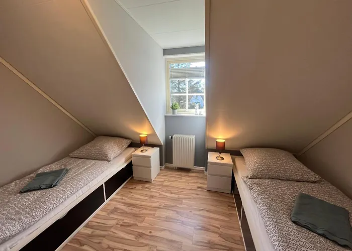 Ariosa - 4 Personen, Terrasse, Sauna, Garten Apartamento Born